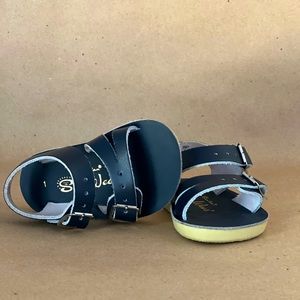Sea Wees Sandals Size 1c Navy